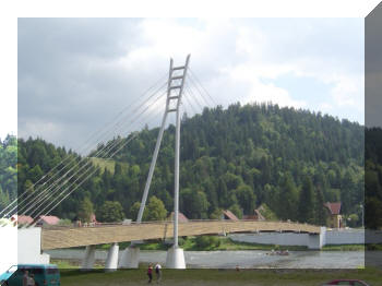 Footbridge in Sromowce Nizne, Poland